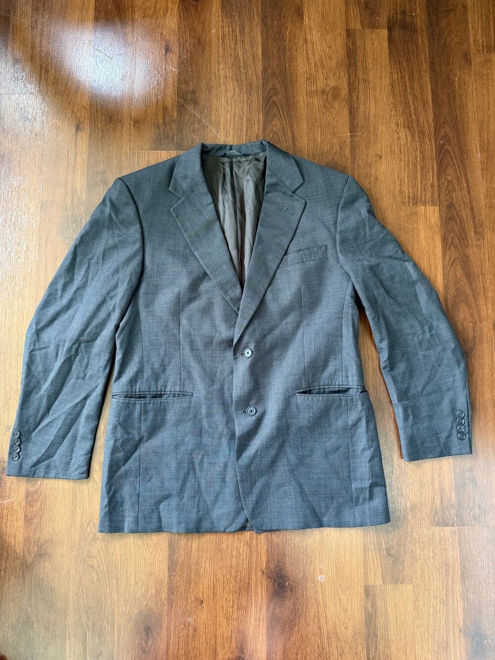 Vintage Burberry's Blazer Sport Coat Gray Sz 41 Wool Business Formal Work Career